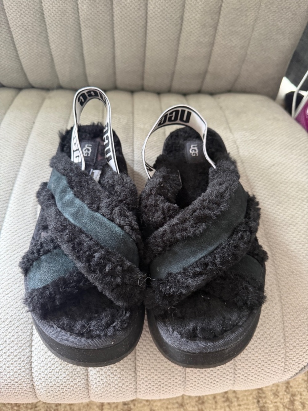 UGG Kids Black Fuzzy Crisscross Slingback Sandals